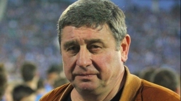 Легендата на Михаил Вълчев коментира централните нападатели в отбора. Той