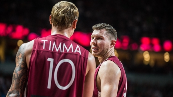 Две от звездите на латвийския баскетбол в последните години