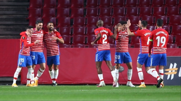 Отборите на Гранада и Наполи излизат един срещу друг на