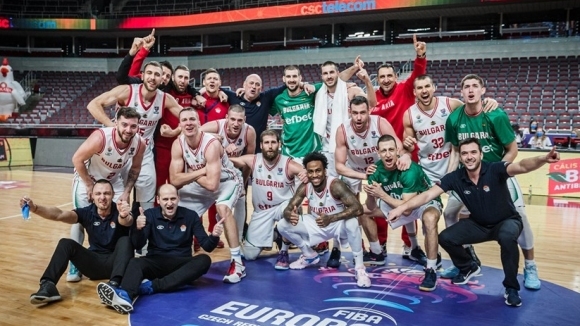 Мъжкият национален отбор на България по баскетбол излиза за решителния