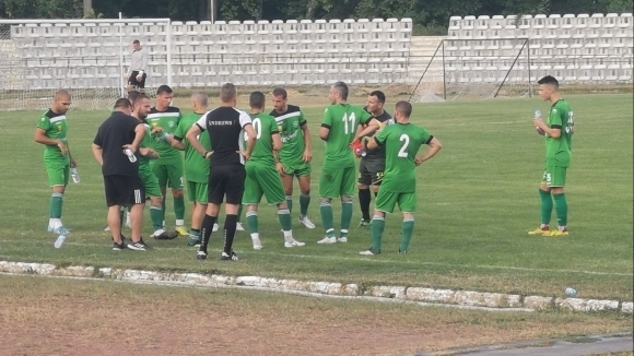 Футболистите на Устрем Дончево бяха на четиридневен лагер в Царева