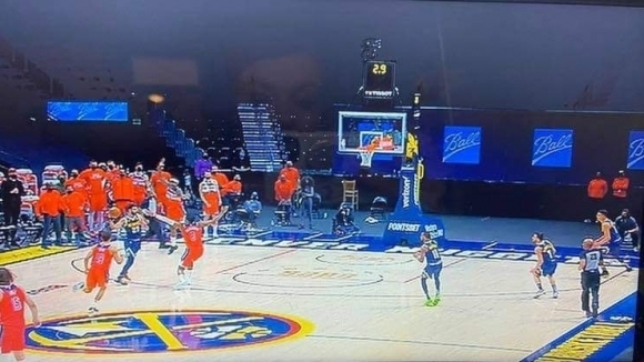 До много конфузна ситуация се стигна в самия край на