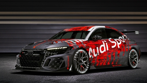 Audi Sport customer racing реши да перфекционизира своя базов туристически