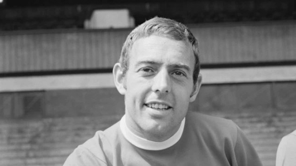 Легендарният бивш нападател на Ливърпул Иън Сейнт Джон е починал