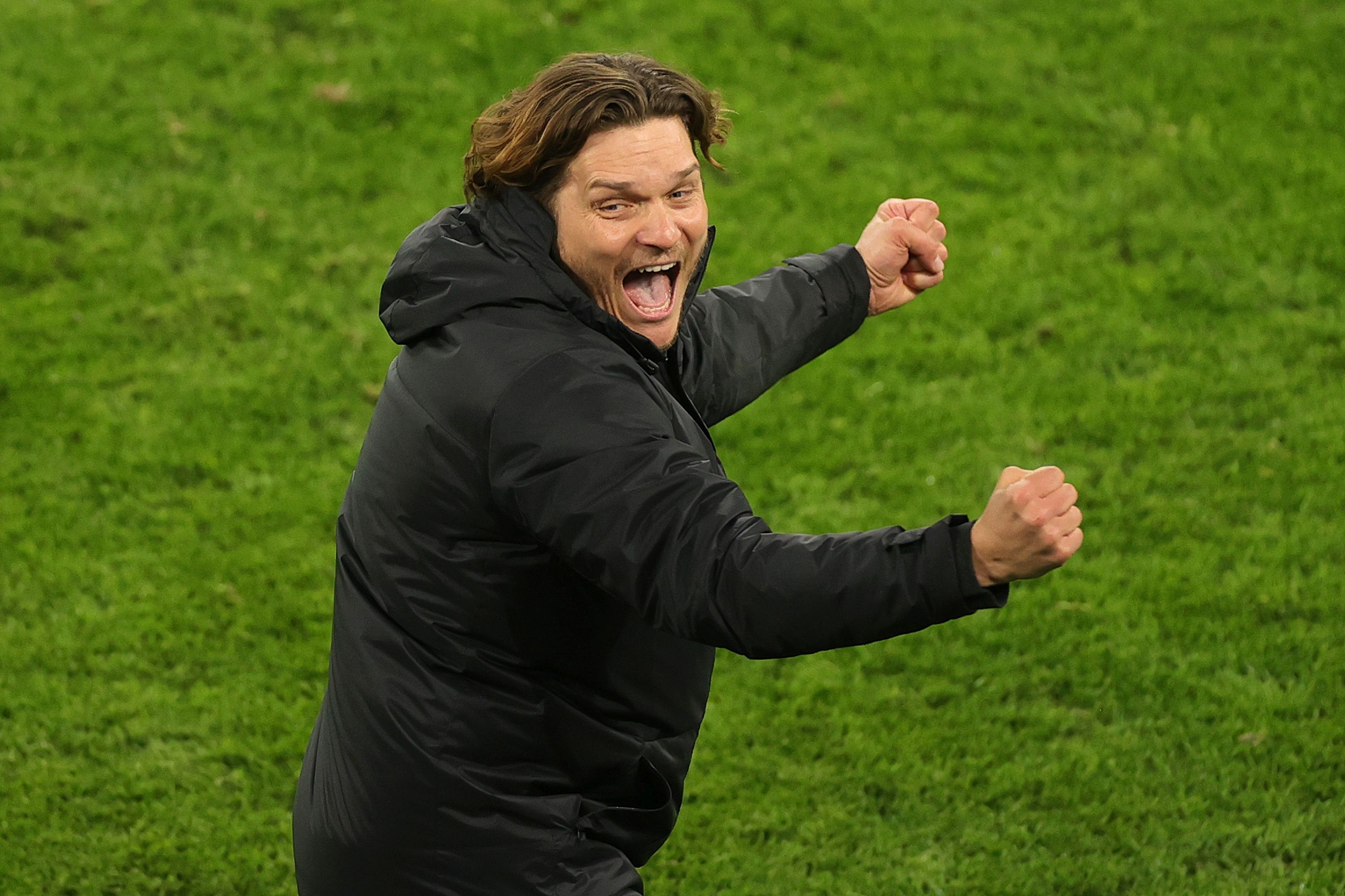 Треньорът на засипа с похвали своите играчи след като те