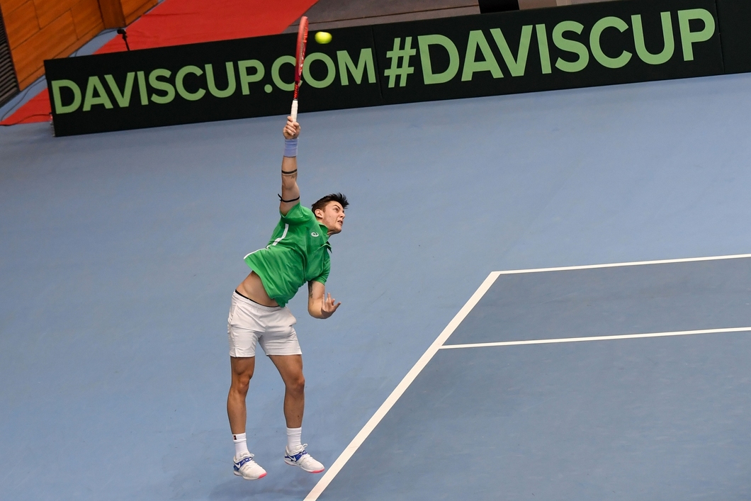 Националът на България за купа Дейвис Александър Лазаров отпадна на