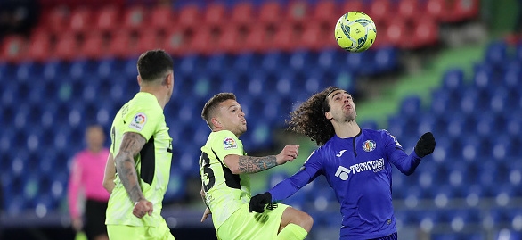 Лидерът в класирането на Ла Лига гостува тази вечер на