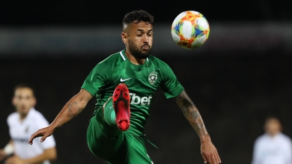 Бразилското крило на Лудогорец Вандерсон се очаква да е готов