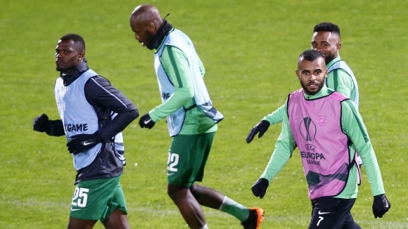 Всички футболисти на са получили специално изготвени програми за подоготовка