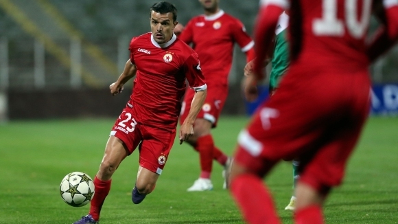 Бившият капитан на ЦСКА Емил Гъргоров е постигнал договорка със