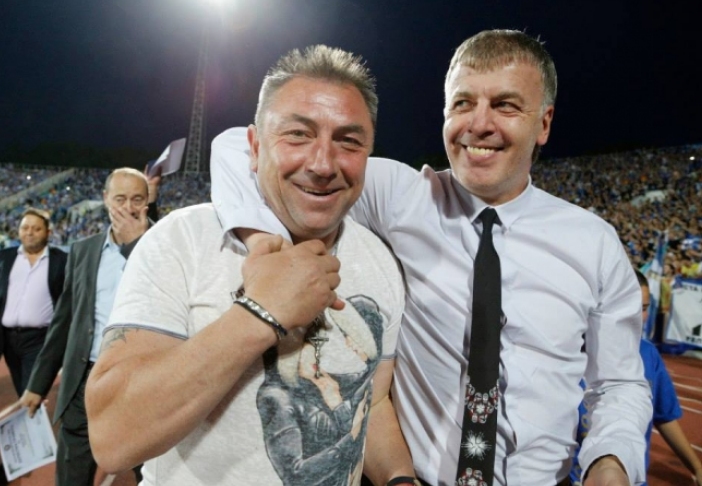 Днес живата легенда на Левски Божидар Искренов празнува своя 55-и