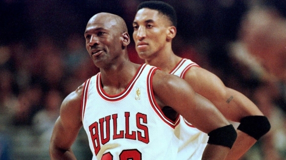 Почти 20 години след последната титла на Чикаго, двете най-големи