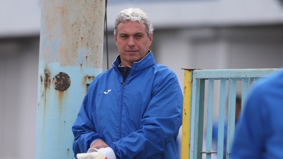 Досегашният треньор на вратарите в Левски Валентин Захариев вече ще