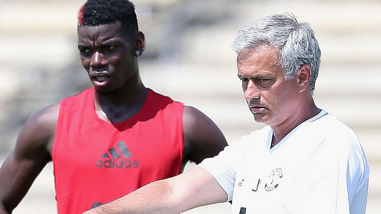 Жозе Моуриньо заяви, че Манчестър Юнайтед е готов да се