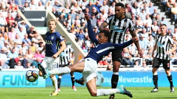 &ldquo;Сейнт Джеймсис Парк&rdquo; посреща любимците си в първия мач след