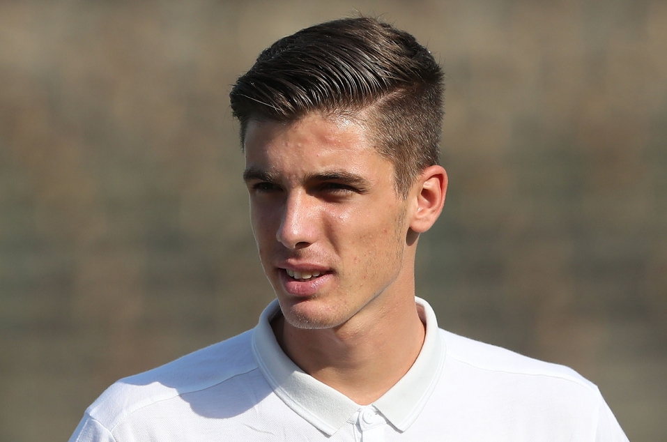 Родният талант Петко Христов попадна в групата на Фиорентина за