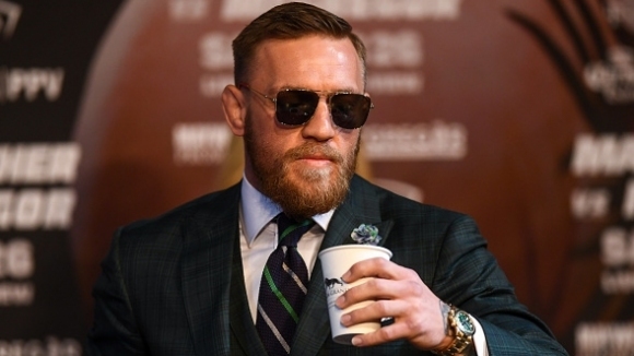 Ирландски фен на Конър Макгрегър стана популярен в социалните мрежи