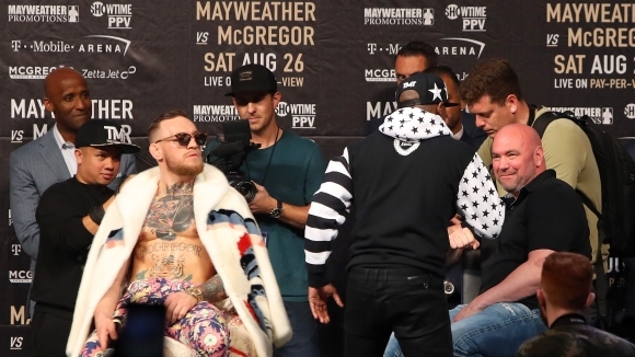 Председателят на UFC Дейна Уайт сподели, че е горд с