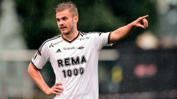 Левски е на няколко часа от два нови трансфера, съобщава