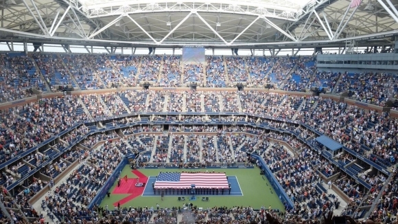 Съпътстван от дъждовните капки, седмият ден на US Open по