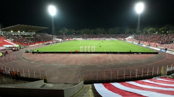 ЦСКА-София има сериозни проблеми с осветлението. Прожекторите на &bdquo;Българска армия