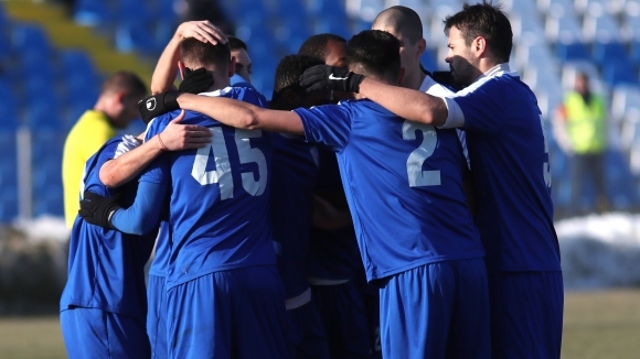 В сряда три отбора от детско-юношеската школа на ОФК Спартак