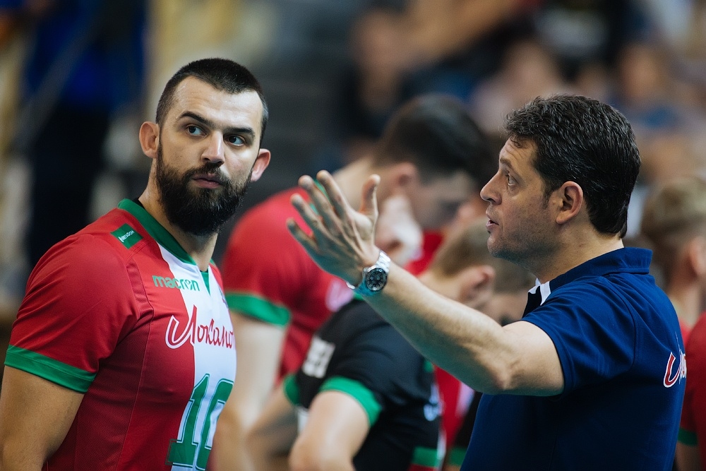 Отборът на Локомотив Новосибирск който е бронзов медалист в Суперлигата