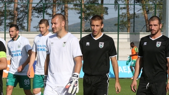 Вратарят на Пирин Благоевград Благой Макенджиев с няколко добри спасявания
